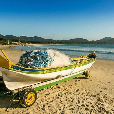 Apart 200M Da Praia, Estacionamento, A/C Florianópolis Esterno foto